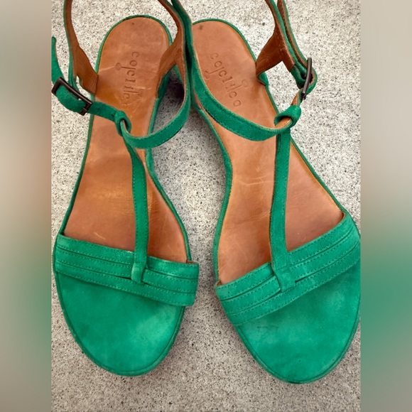 COCLICO Shoes - Coclico Green Vegan Leather Suede Strappy Sandals Women’s Size 7
